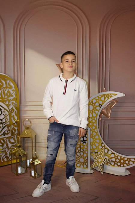 بلوزة “White Signature” للأولاد